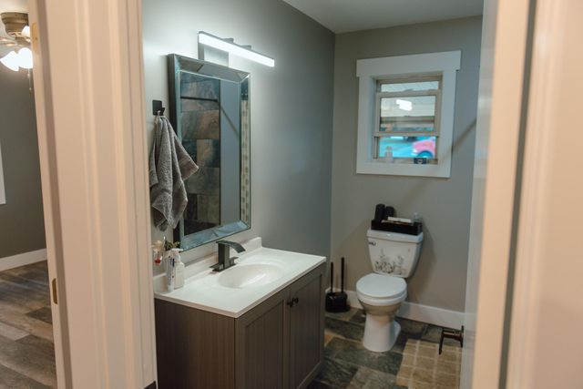 11300 N Six Lakes Road, Belvidere Twp, MI 48886