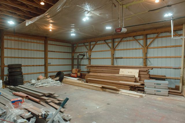 11300 N Six Lakes Road, Belvidere Twp, MI 48886