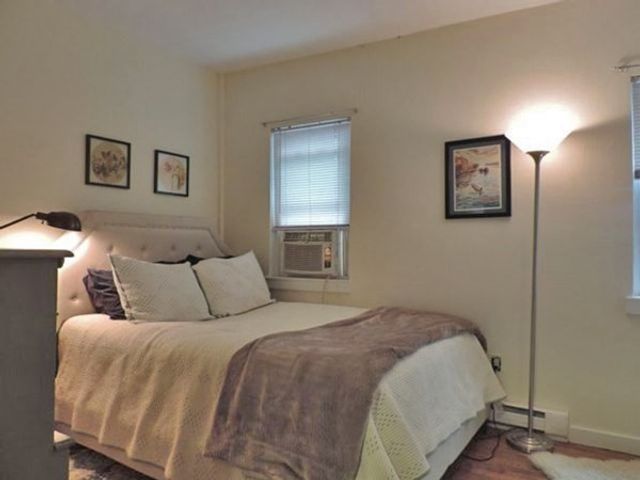 1-4 Schrepel Pl, Boston, MA 02127