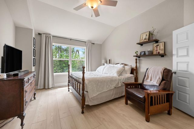 13532 Palo Lake Lane, Houston, TX 77044