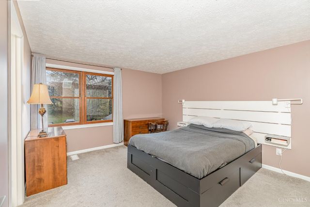 11807 Vaukvalley Lane, Symmes Twp, OH 45249