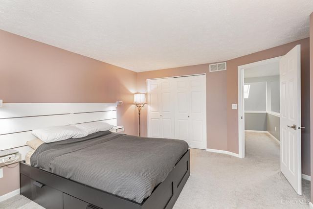 11807 Vaukvalley Lane, Symmes Twp, OH 45249