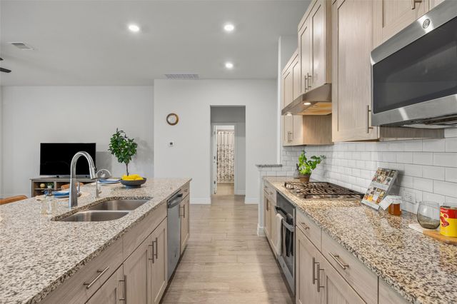 704 Muster BND, Georgetown, TX 78626