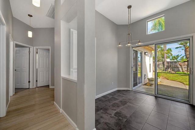 9059 Redwater Dr, Antelope, CA 95843