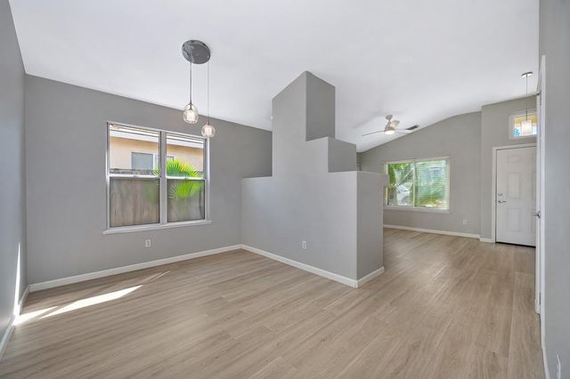 9059 Redwater Dr, Antelope, CA 95843