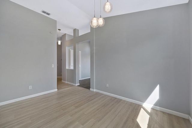 9059 Redwater Dr, Antelope, CA 95843