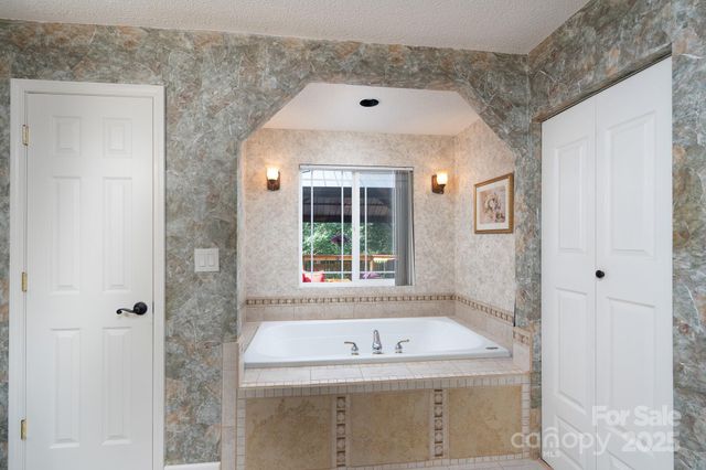 135 Primrose Drive, Salisbury, NC 28147