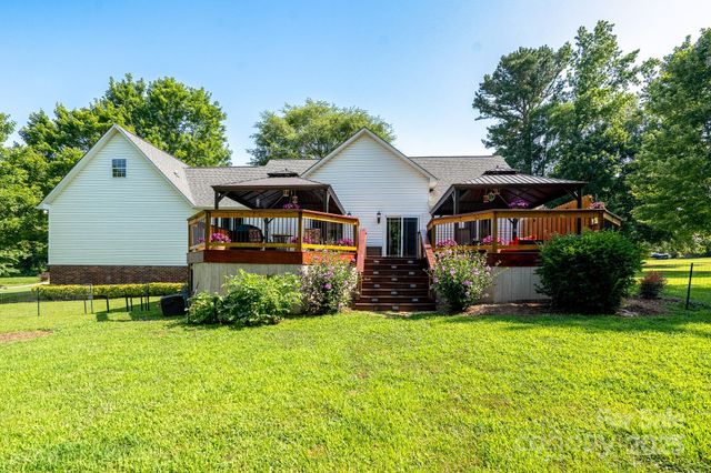 135 Primrose Drive, Salisbury, NC 28147