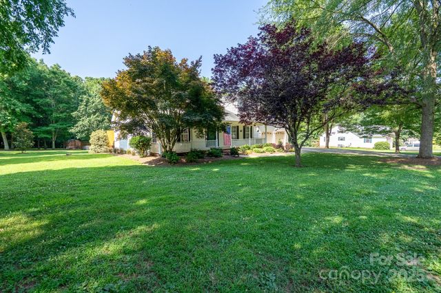 135 Primrose Drive, Salisbury, NC 28147