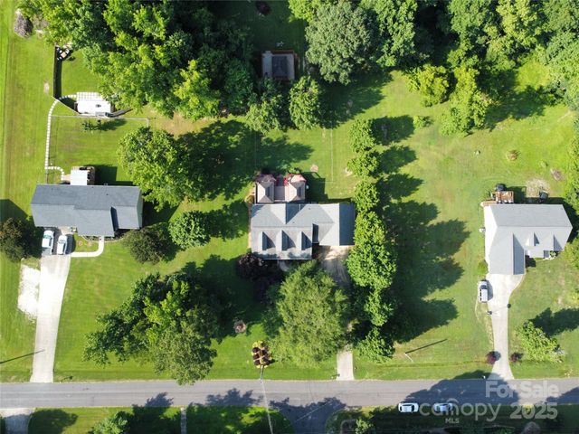 135 Primrose Drive, Salisbury, NC 28147