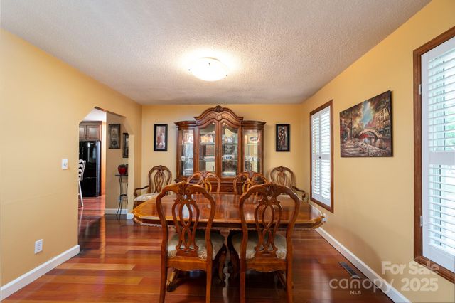 135 Primrose Drive, Salisbury, NC 28147