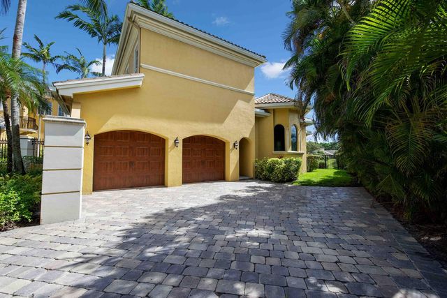 18118 Daybreak Drive, Boca Raton, FL 33496