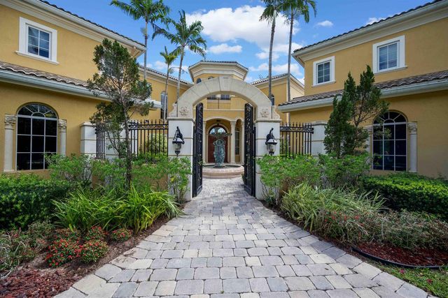 18118 Daybreak Drive, Boca Raton, FL 33496