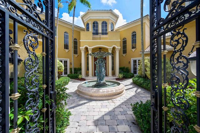 18118 Daybreak Drive, Boca Raton, FL 33496