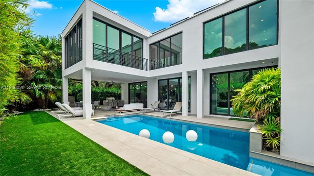 1600 NE 6th St, Fort Lauderdale, FL 33304