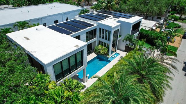 1600 NE 6th St, Fort Lauderdale, FL 33304