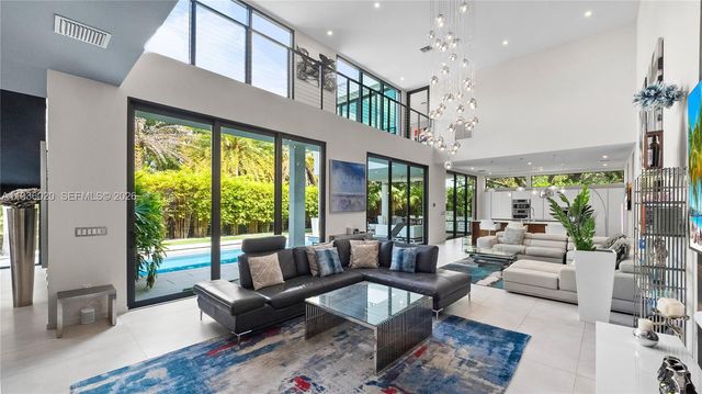 1600 NE 6th St, Fort Lauderdale, FL 33304