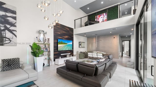 1600 NE 6th St, Fort Lauderdale, FL 33304