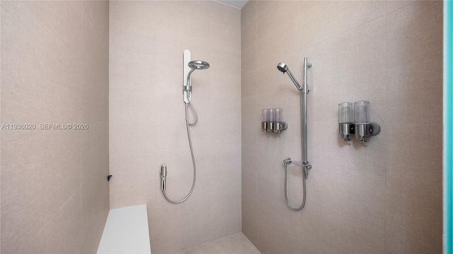 1600 NE 6th St, Fort Lauderdale, FL 33304