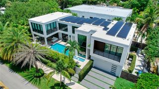 1600 NE 6th St, Fort Lauderdale, FL 33304