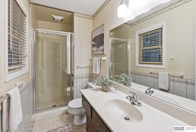 14905 Franklin Plaza, Omaha, NE 68154
