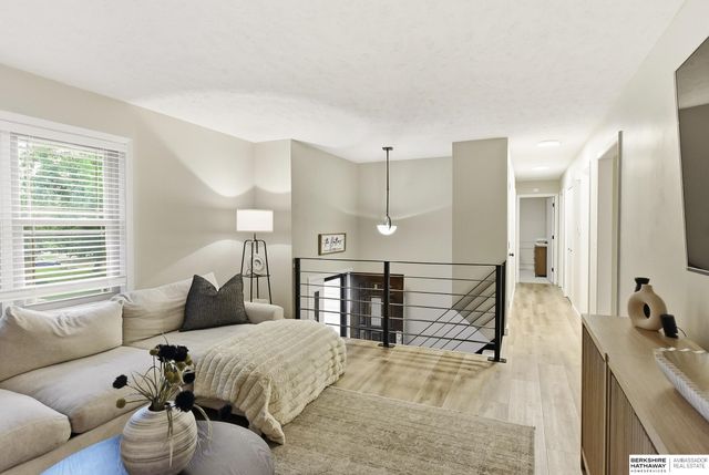 14905 Franklin Plaza, Omaha, NE 68154