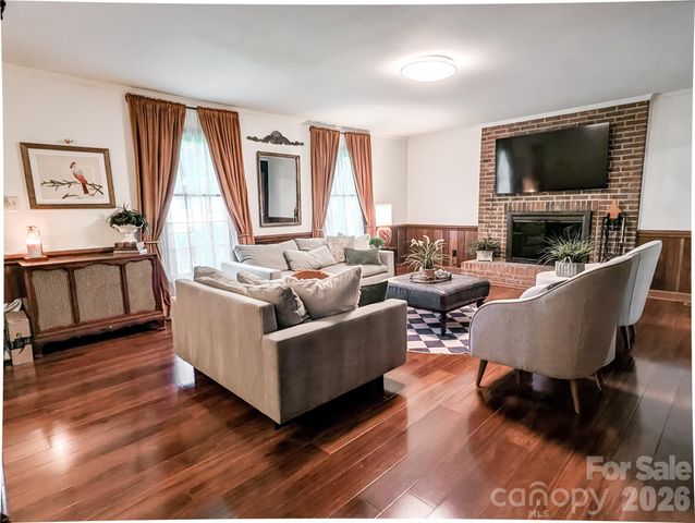 9319 Old Gold Mine Court, Mint Hill, NC 28227