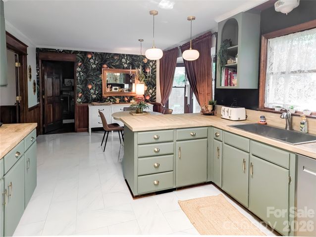 9319 Old Gold Mine Court, Mint Hill, NC 28227