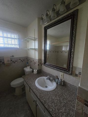 7326 Aqua Lane, Houston, TX 77072