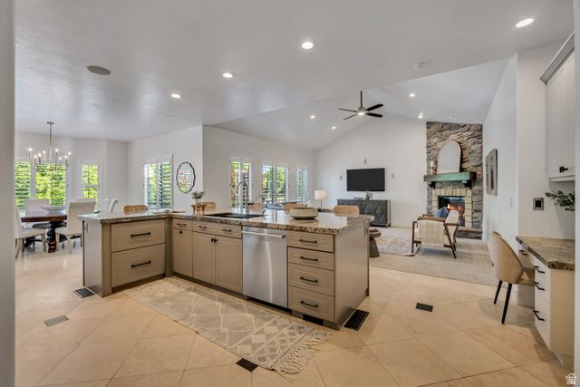 62 COUNTRY SPRING CIR, Kaysville, UT 84037