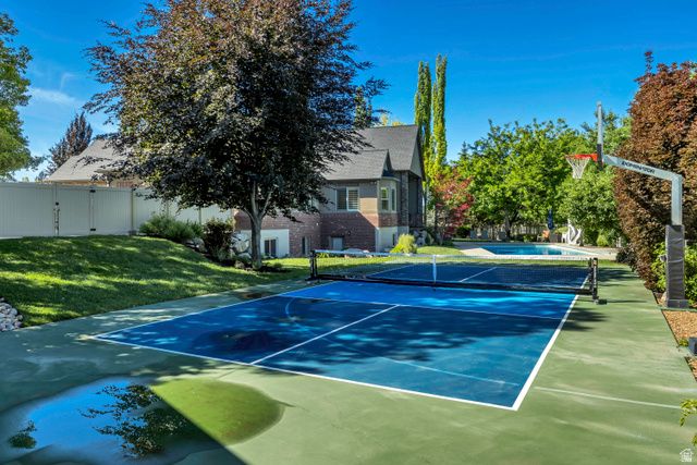 62 COUNTRY SPRING CIR, Kaysville, UT 84037