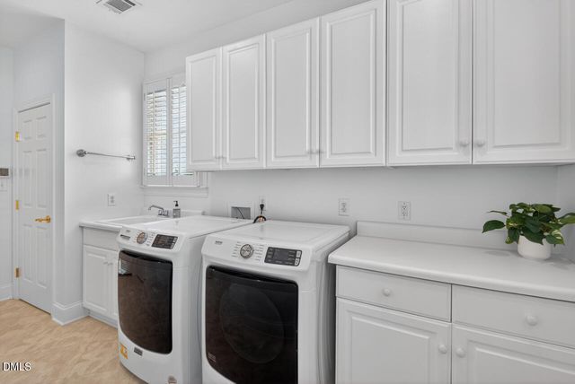 14 Caswell, Pittsboro, NC 27312
