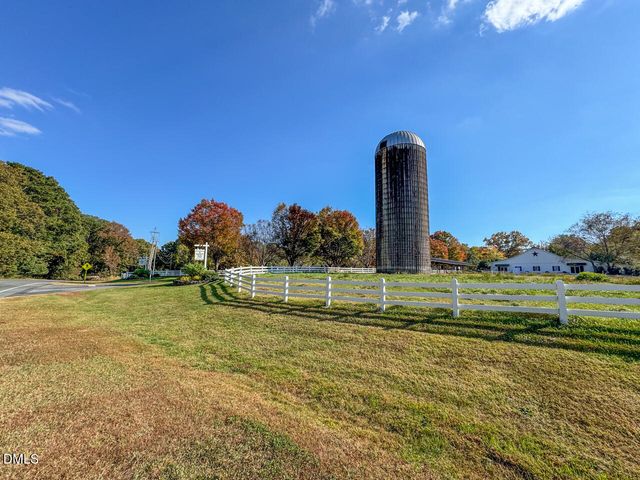 14 Caswell, Pittsboro, NC 27312