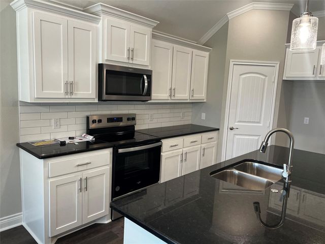 603 Moseley Lane, Greenville, TX 75402