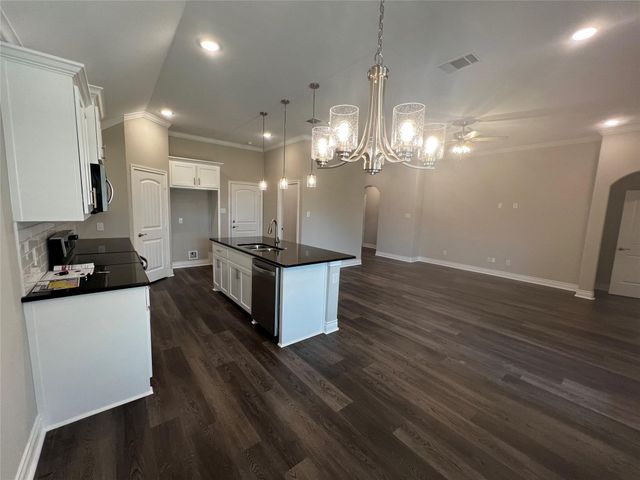 603 Moseley Lane, Greenville, TX 75402