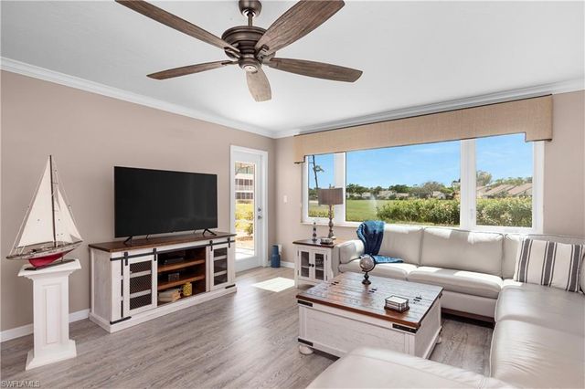 6102 Augusta DR 116, Fort Myers, FL 33907