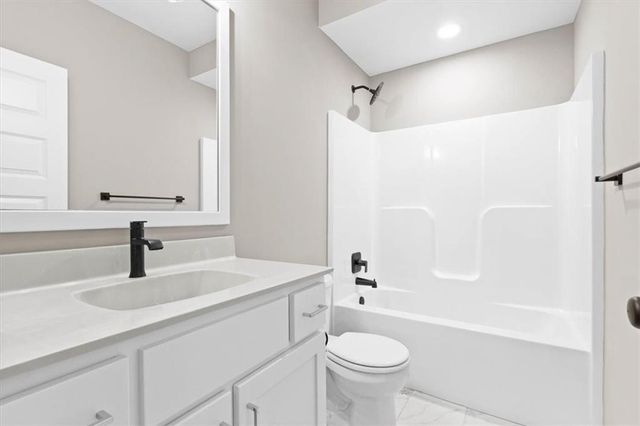 14679 Amanda Lane, Basehor, KS 66007