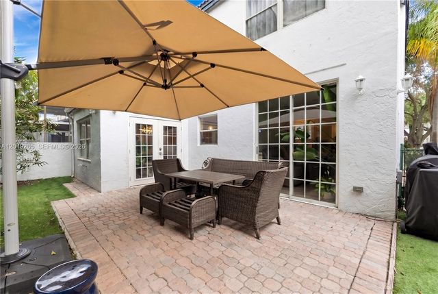 11718 NW 1st St, Coral Springs, FL 33071