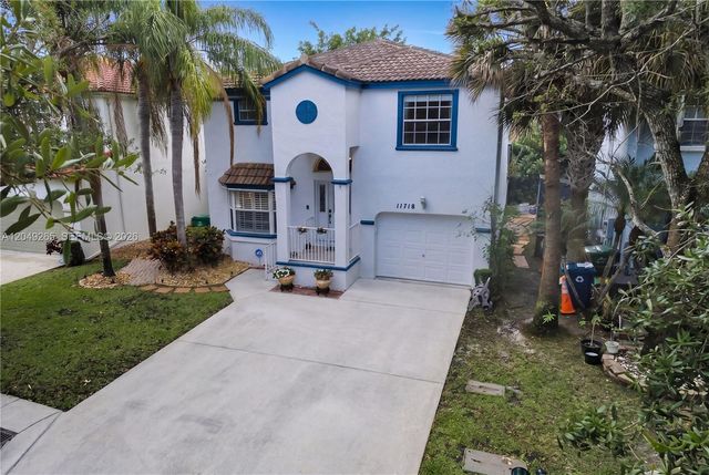 11718 NW 1st St, Coral Springs, FL 33071