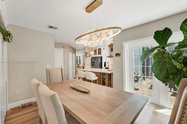 11718 NW 1st St, Coral Springs, FL 33071
