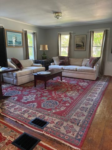 415 Pine St, Yarmouth, MA 02664