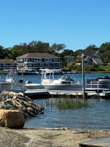 415 Pine St, Yarmouth, MA 02664