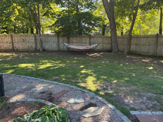 415 Pine St, Yarmouth, MA 02664