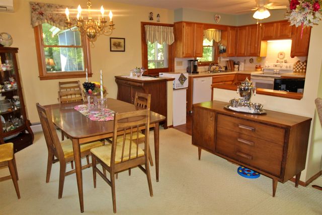 30 Roseade Parkway, Burlington, VT 05408