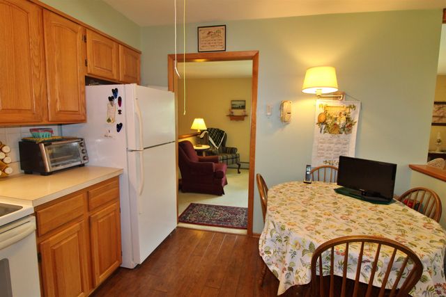 30 Roseade Parkway, Burlington, VT 05408