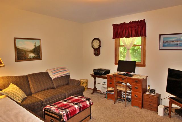 30 Roseade Parkway, Burlington, VT 05408