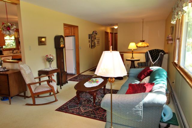 30 Roseade Parkway, Burlington, VT 05408