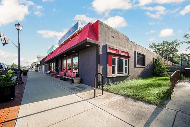 213 N Broad Street, Griffith, IN 46319