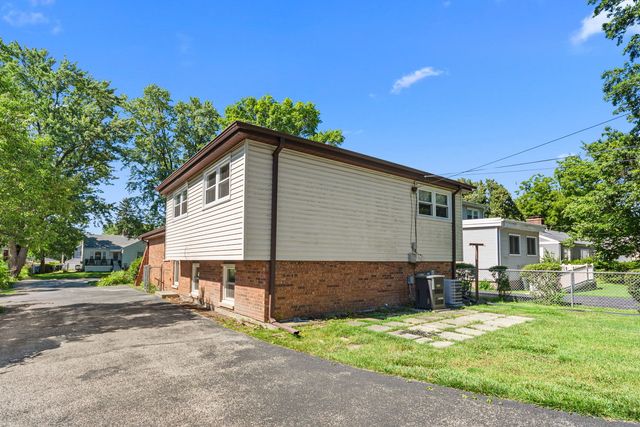 653 Jefferson Street, Crete, IL 60417