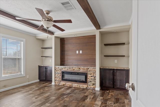 1189 Chicken Creek Rd, Pulaski, TN 38478